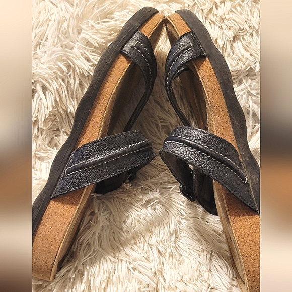 CLARKS BRAND NAME CORK SOLE FOOTBED BIRKENSTOCK STYLE SLIDE ON SANDALS - Picture 6 of 9